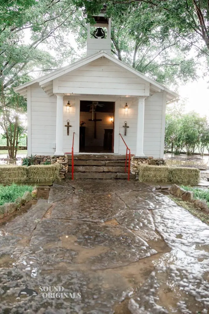 Moon River Ranch Wedding // Paola + Jonathan -