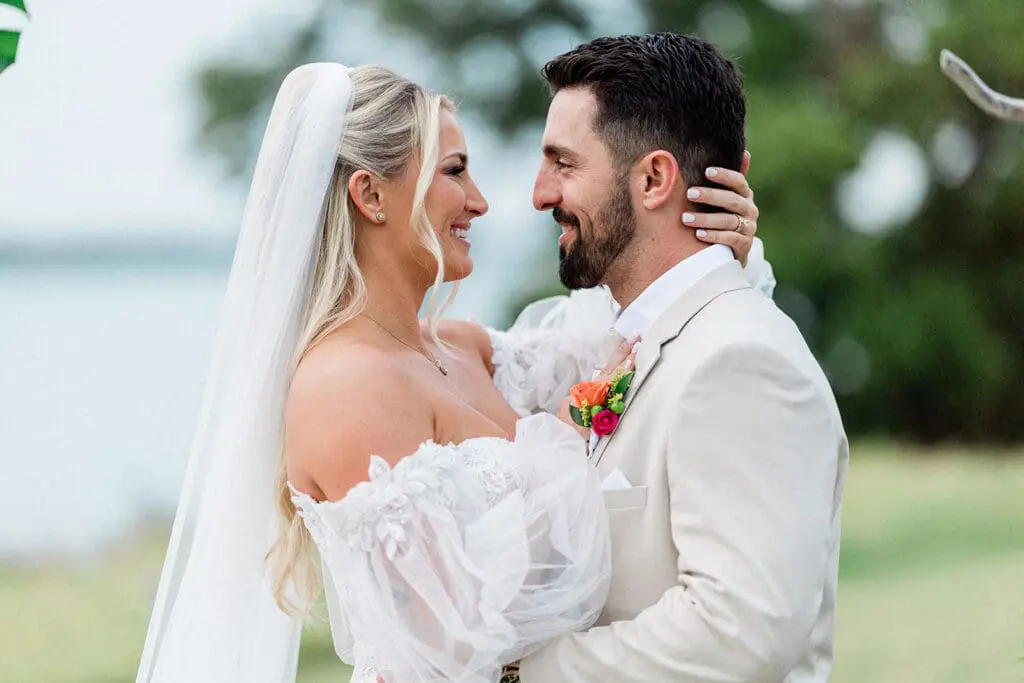 Tampa Bay Watch Wedding // Kaycee & Sammy -