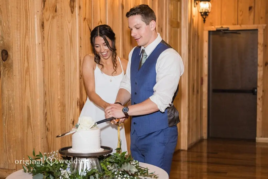 The Springs Lake Conroe Wedding // Esperenza & Jordan -