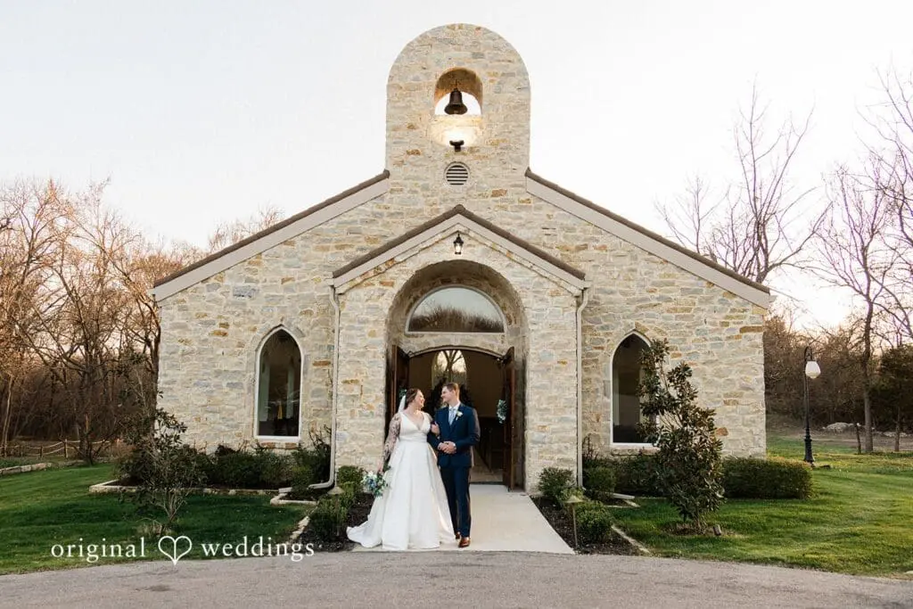 The Springs Waxahachie Wedding // Riley & Lyndsay -