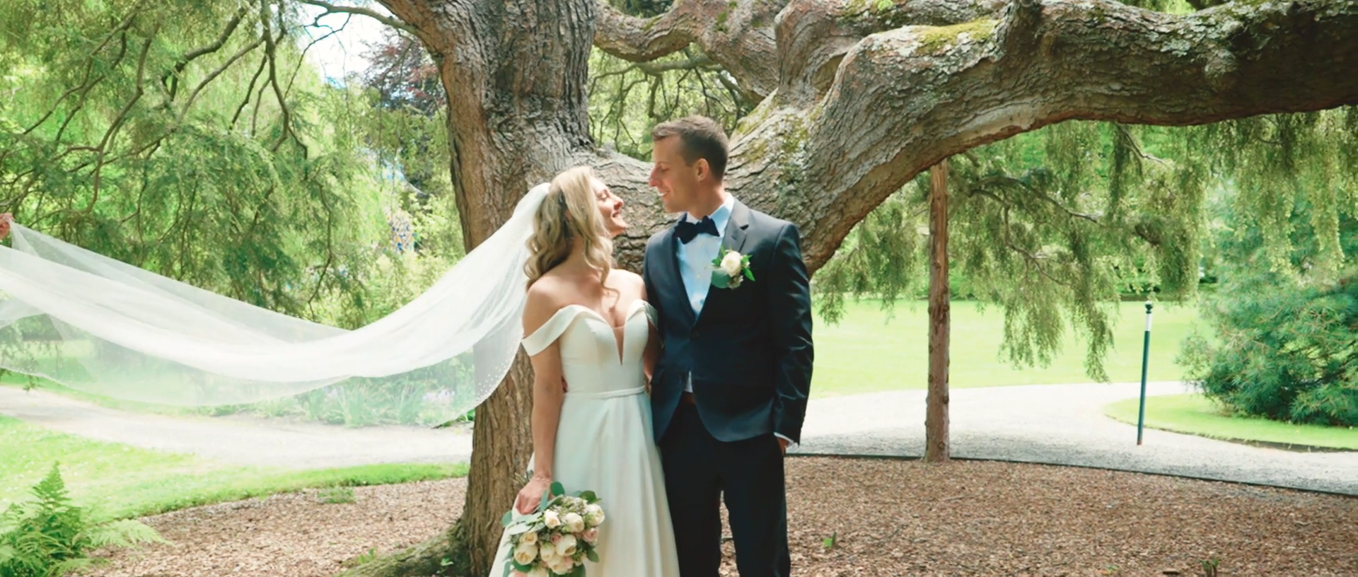 Blithewold Mansion Wedding Venue // Kyle & Danielle -