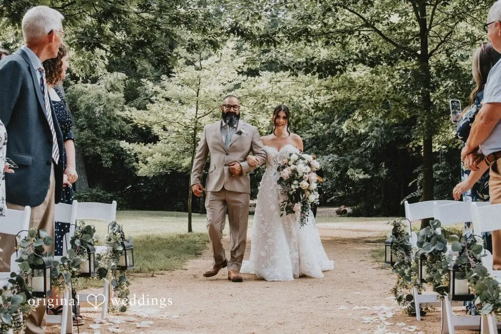 Arrowwood Wedding // Mikayla & Danny -