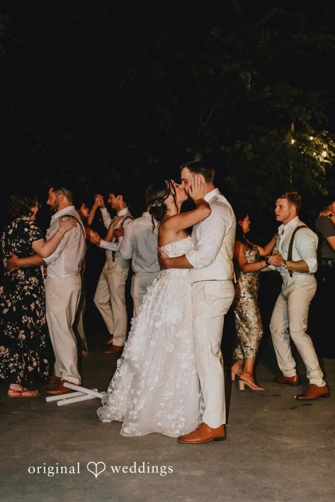 Arrowwood Wedding // Mikayla & Danny -