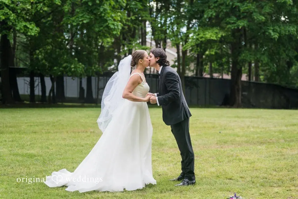 Long Island Estonian House Wedding // Viiu & Marc -