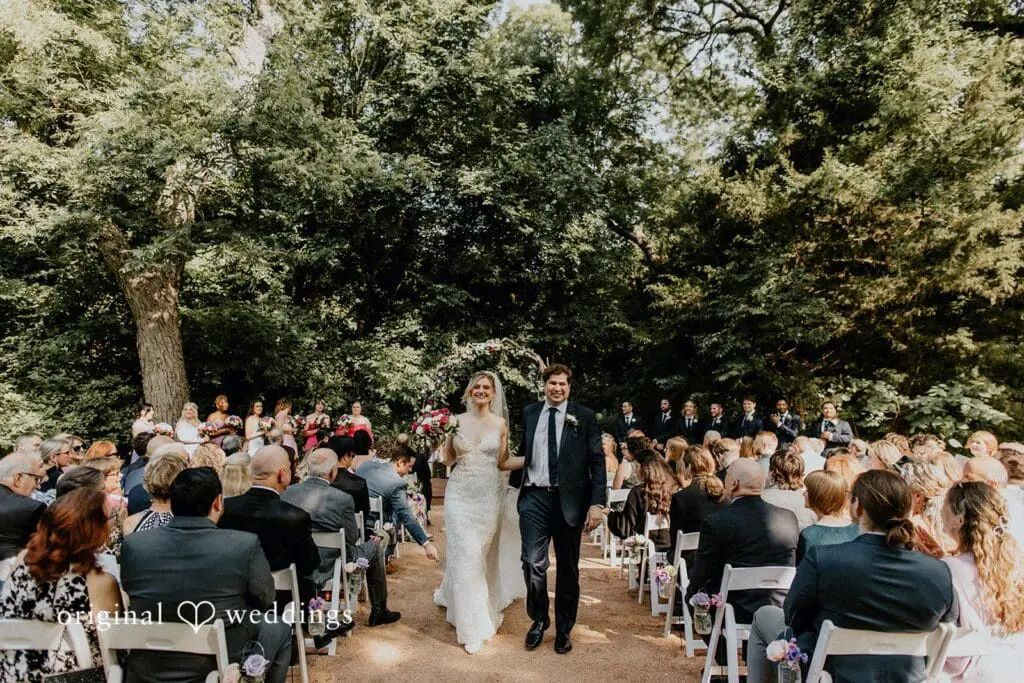 Arrowwood Wedding // Holly & Tommy -