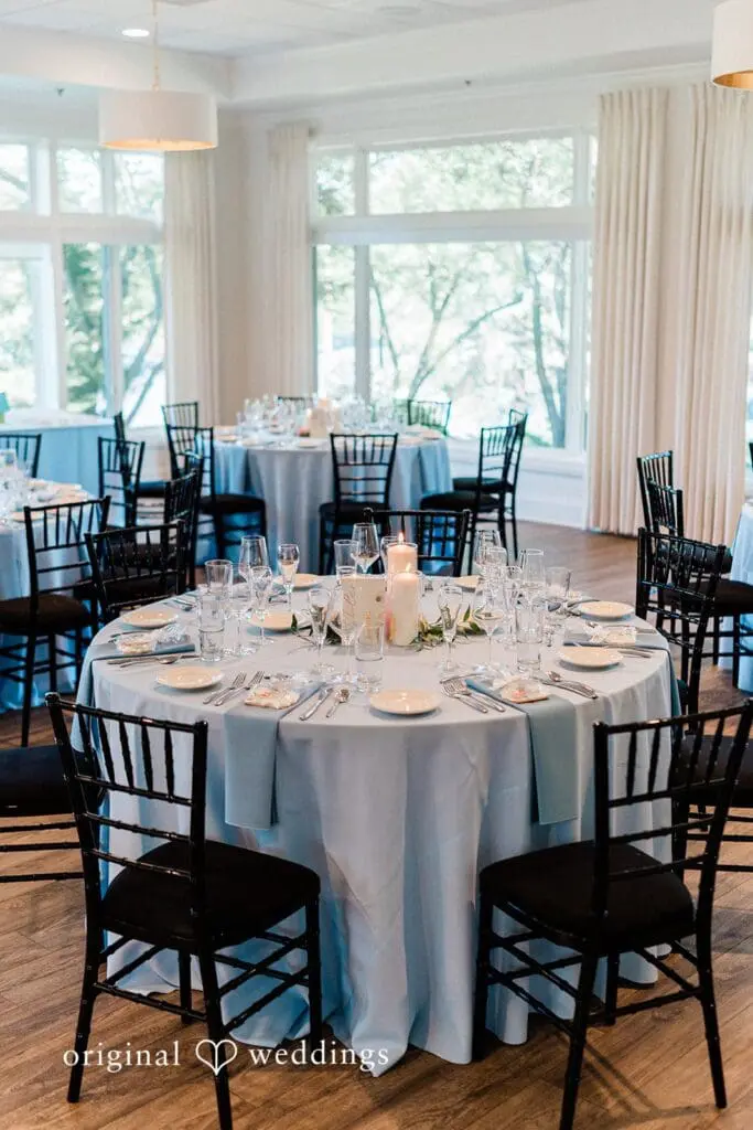 Crystal Lake Country Club Wedding // Lydia & Andrew -