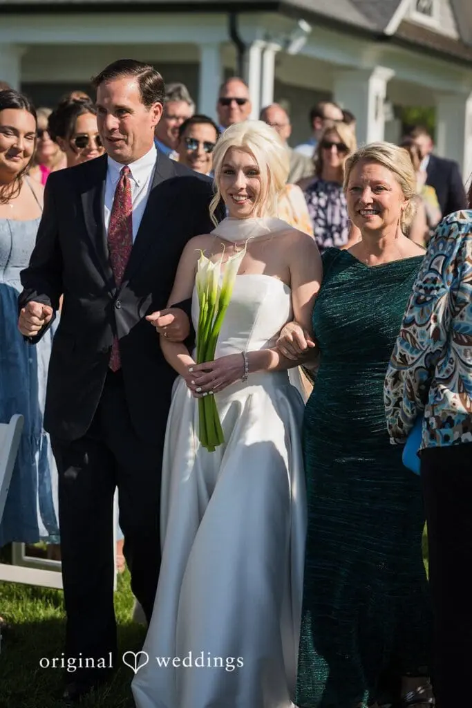 Head of the Bay Club Wedding // Noah + Anna -