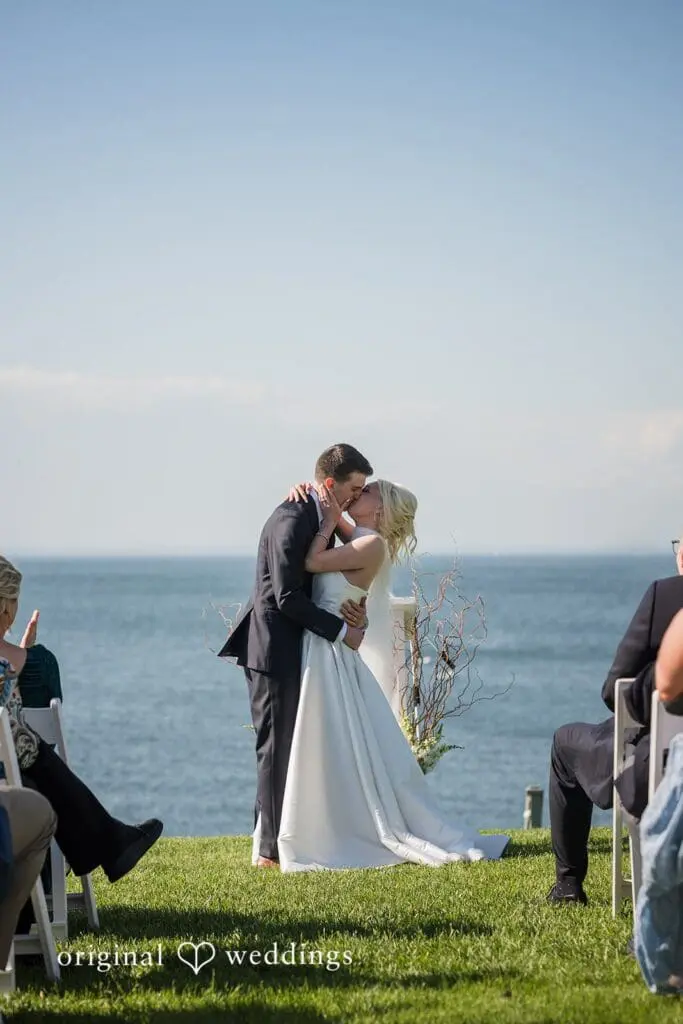 Head of the Bay Club Wedding // Noah + Anna -