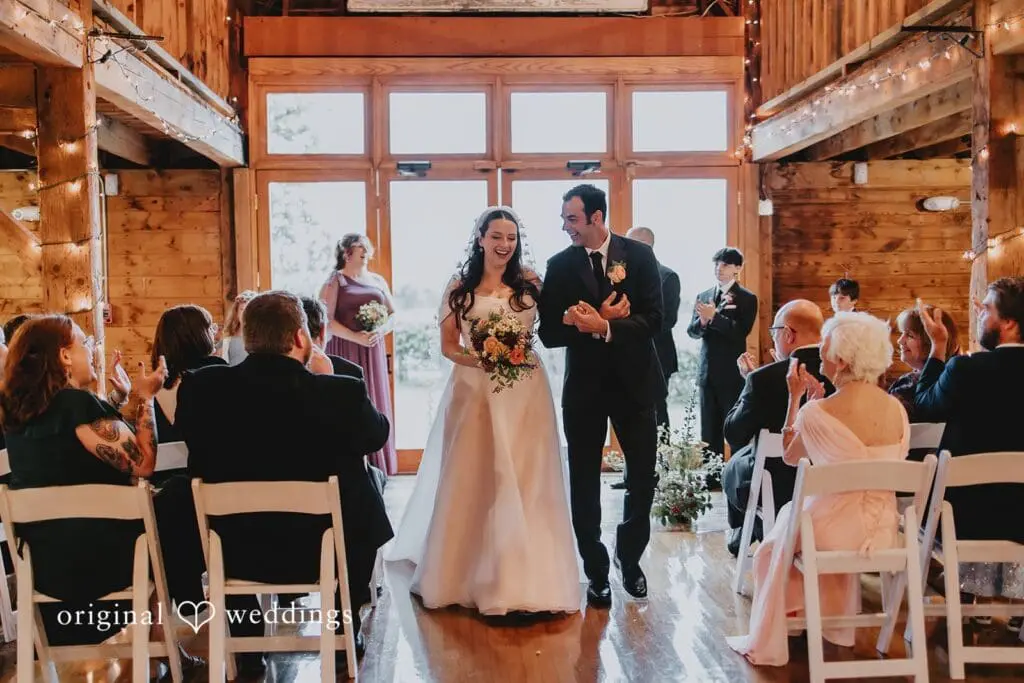 Smith Barn Brooksby Farm Wedding // Victoria & Mark -