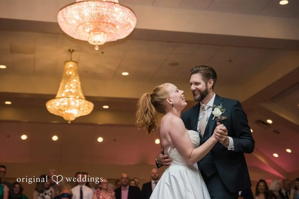 Springfield Country Club Wedding // Kelly & Matt -