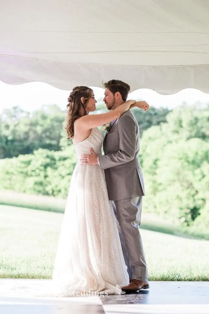 Stoney Rock Farm Wedding // Sarah & Ty -