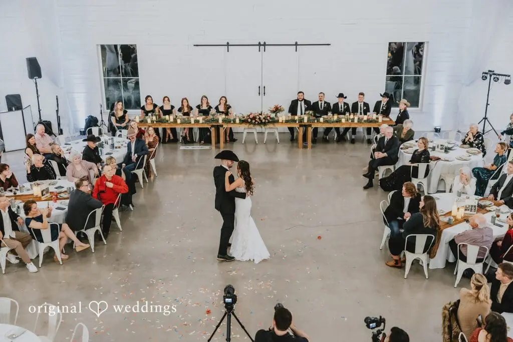 The Barn at Paradise Place Wedding // Shelby & Clay -