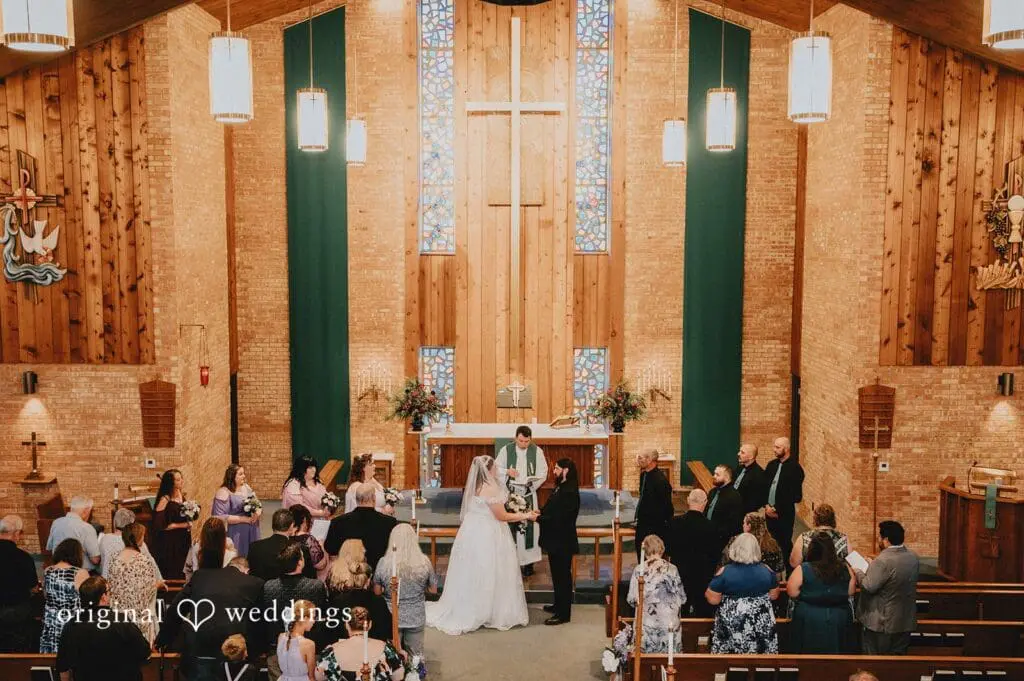 The Outlet Wedding