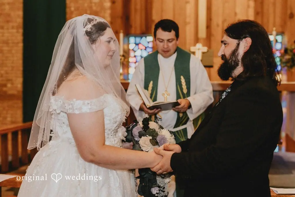 The Outlet Wedding