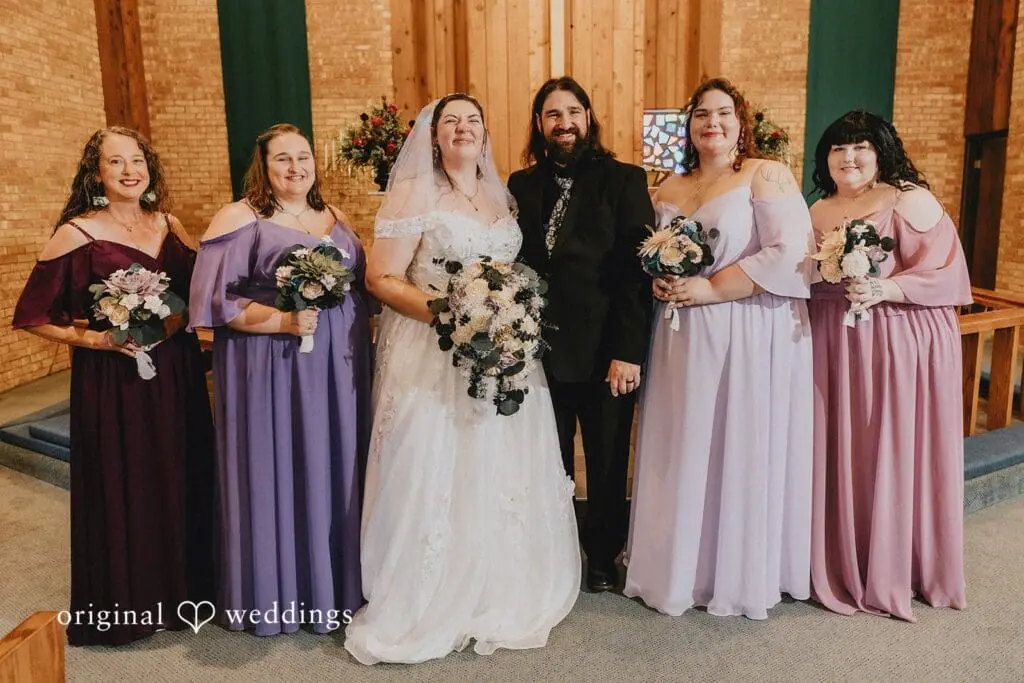 The Outlet Wedding