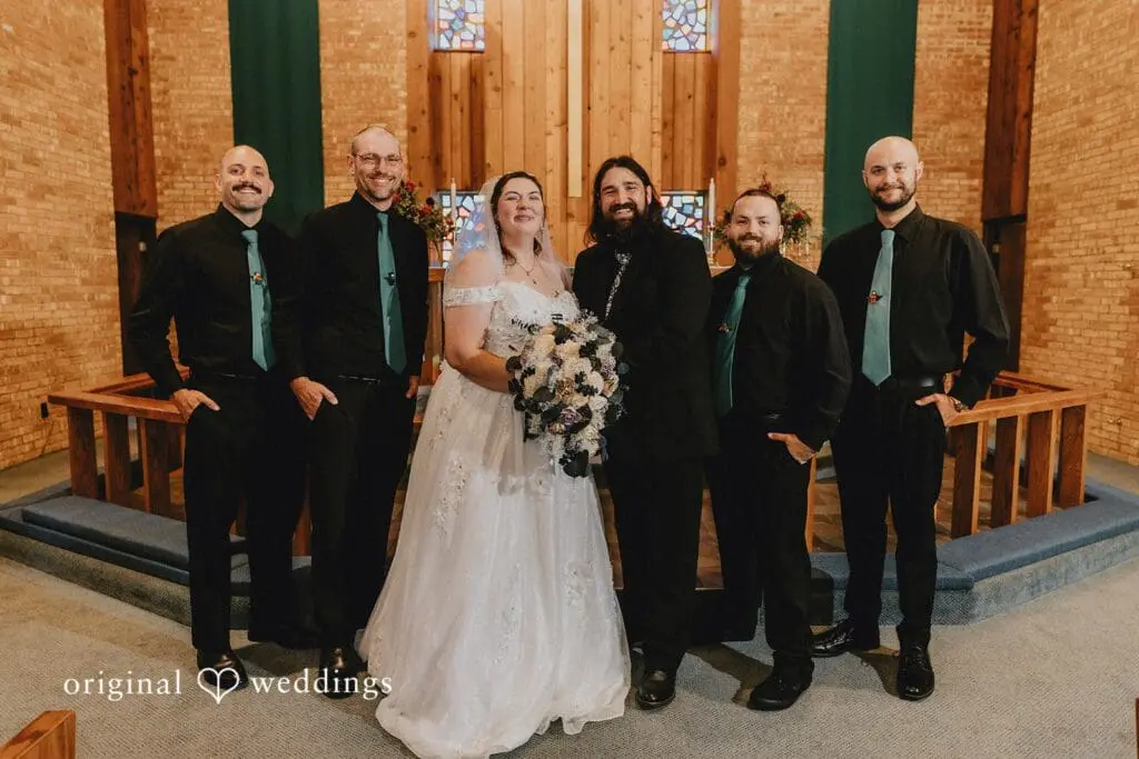 The Outlet Wedding