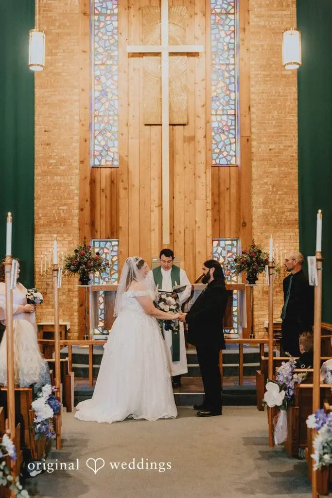 The Outlet Wedding