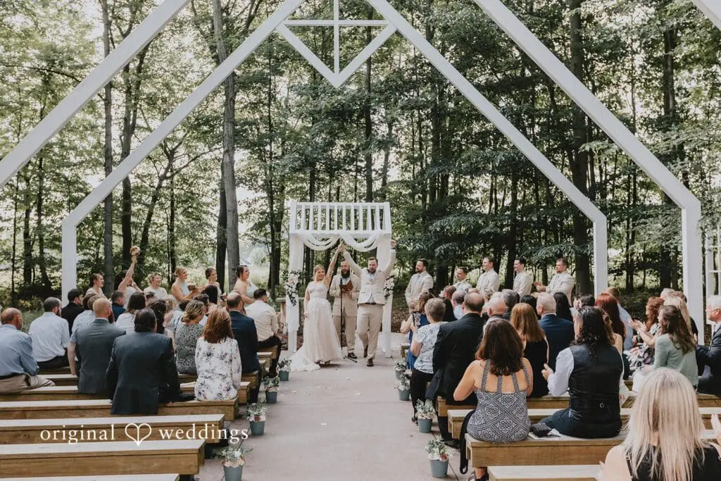 Waters Edge Vineyard Wedding // Leah & Sean -