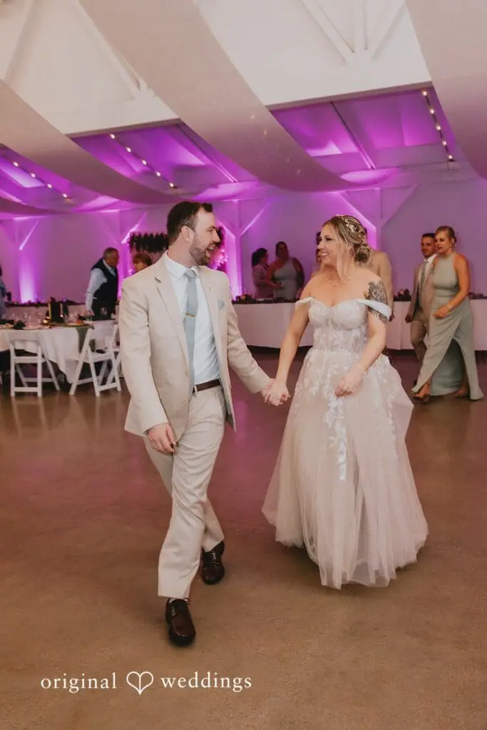 Waters Edge Vineyard Wedding // Leah & Sean -