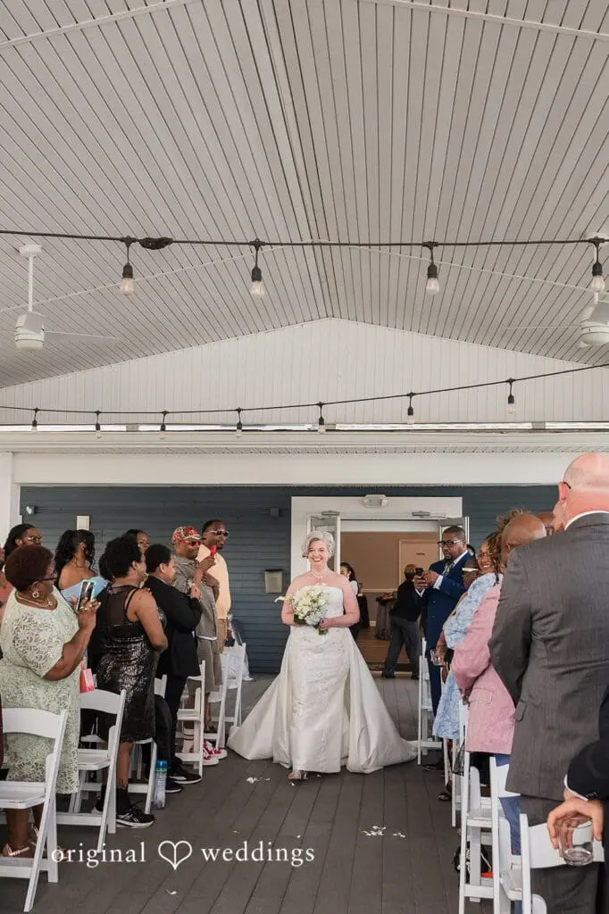 Anchor Inn Wedding // Jane & Shawn -