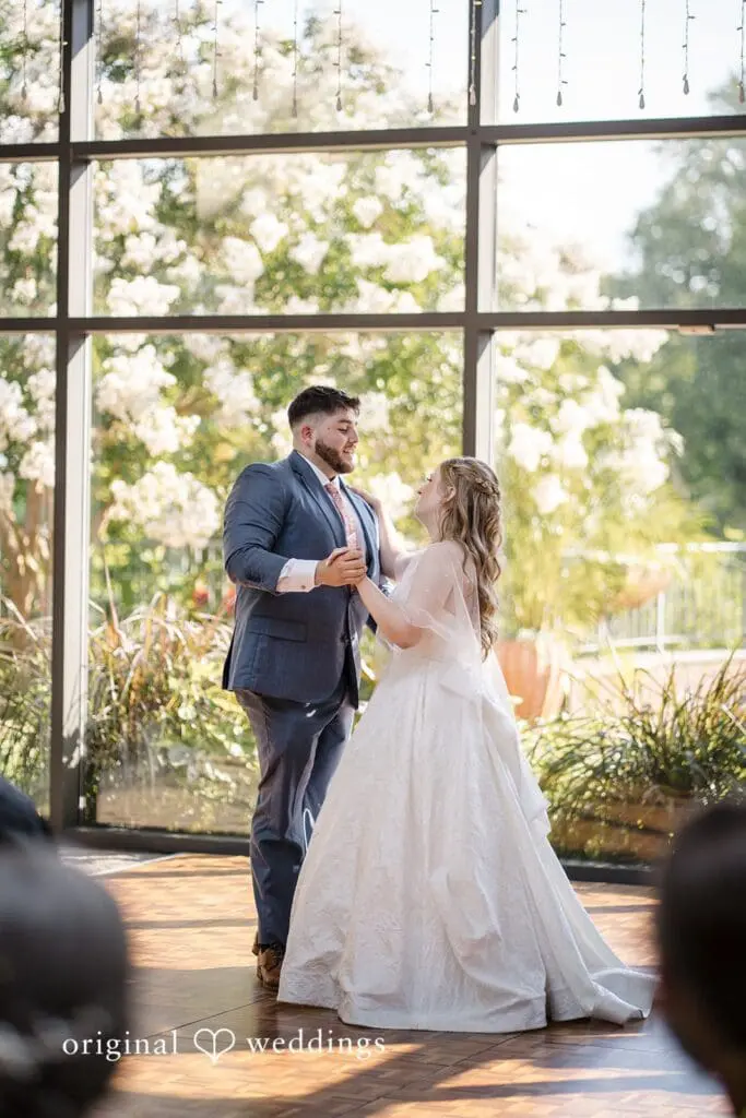 The Atrium at Meadowlark Gardens Wedding // Anna & Matthew -