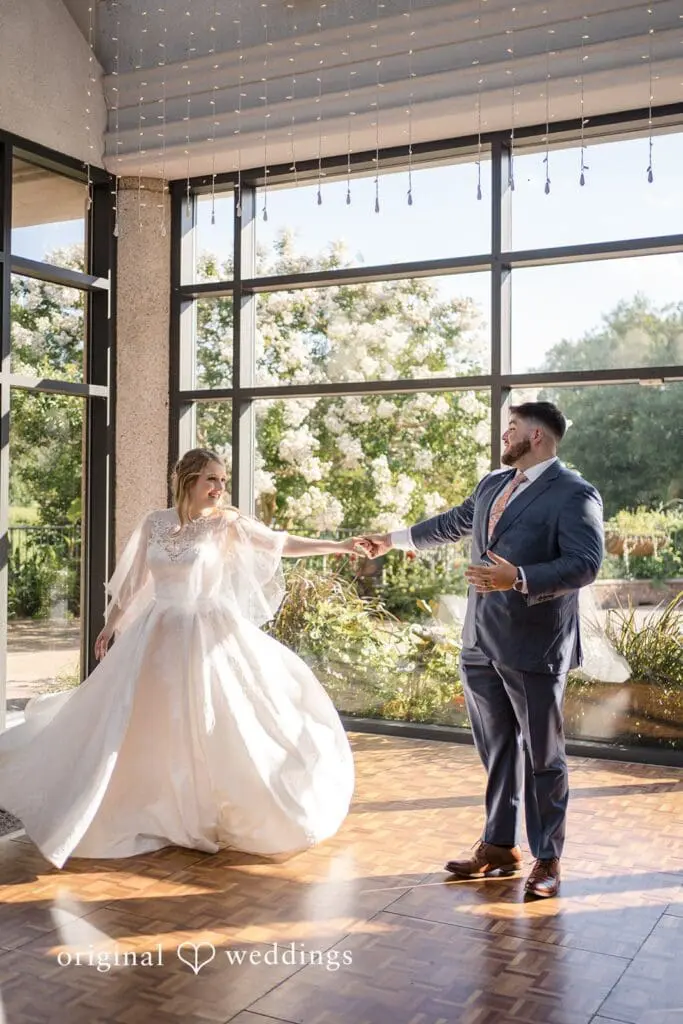 The Atrium at Meadowlark Gardens Wedding // Anna & Matthew -