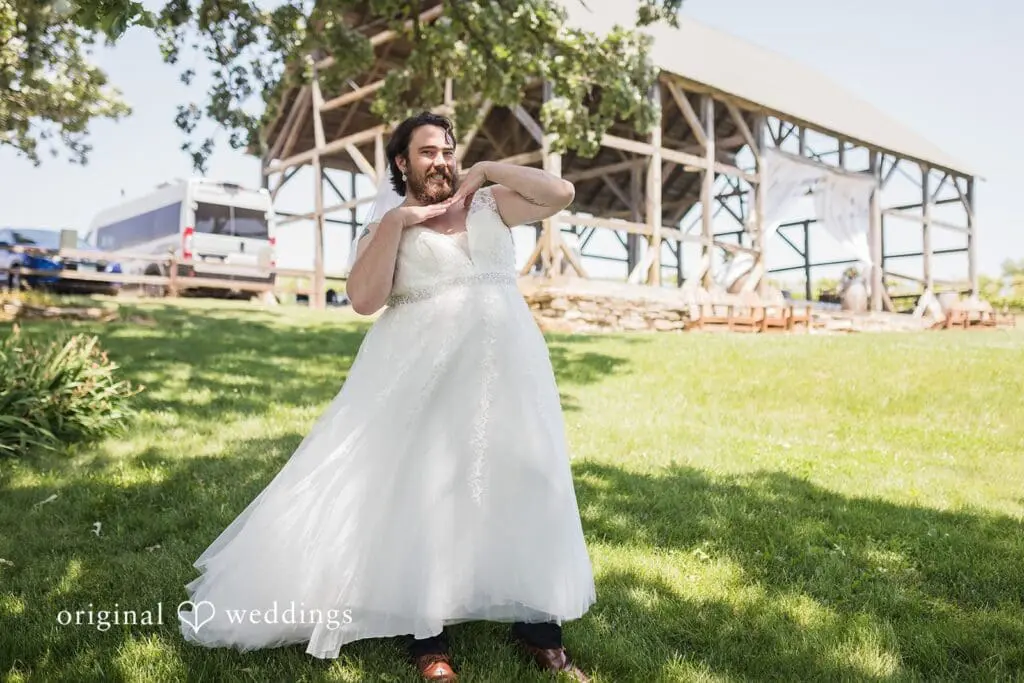 Cannon River Winery Wedding // Courtney & Ross -