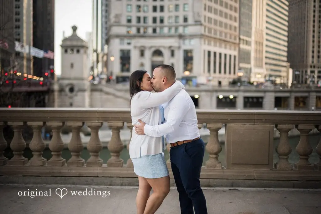 BEST Places for Engagement Photos in Chicago -