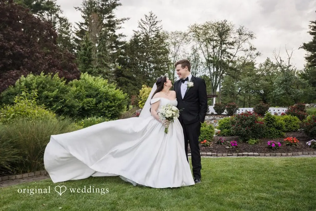 Downingtown Country Club Wedding // Carter & Dakota -