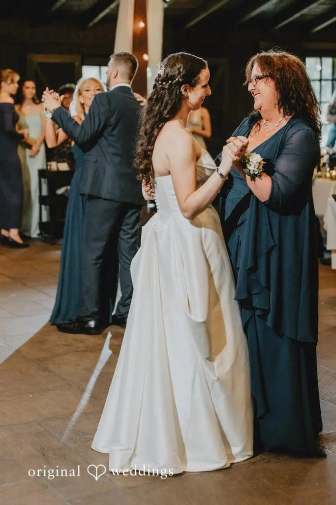 Happy Days Lodge Wedding // Angelina & Tony -