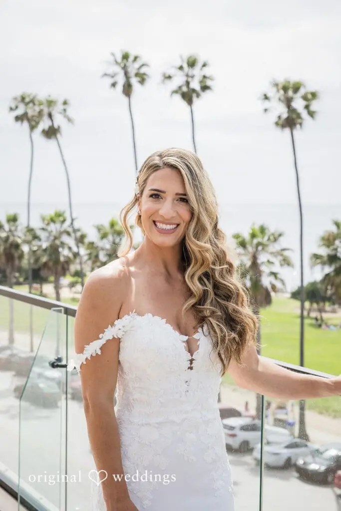 La Jolla Cove Rooftop Wedding // Lindsay & Ben -