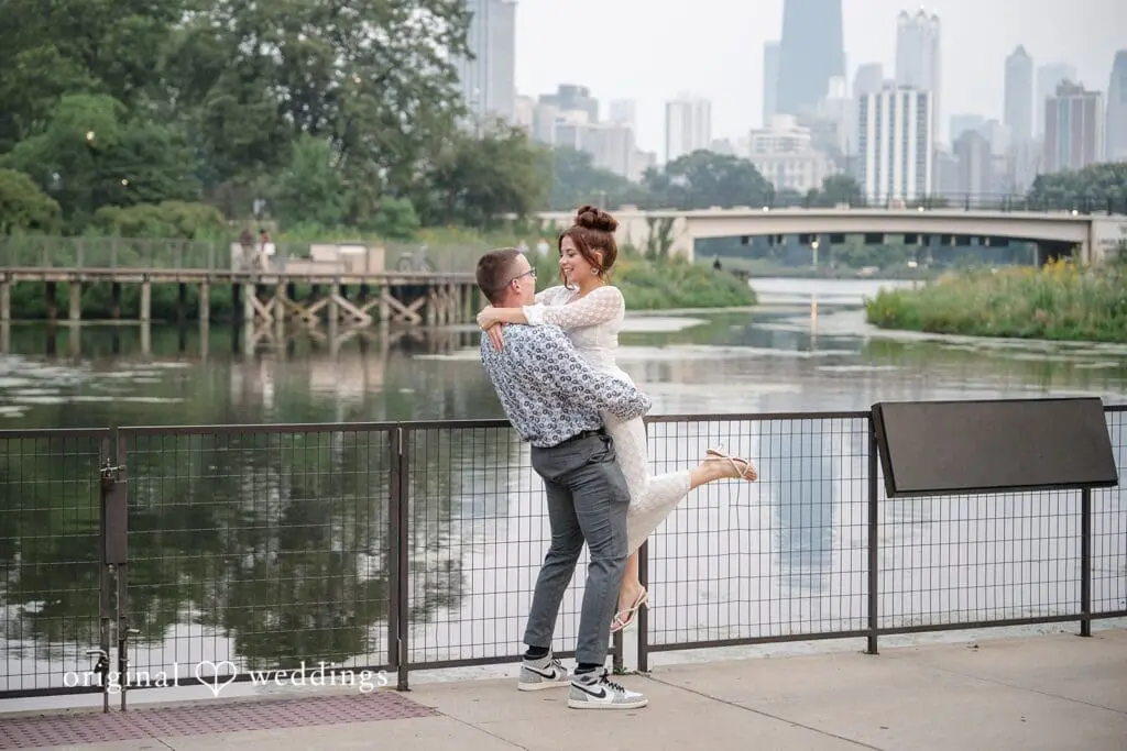 BEST Places for Engagement Photos in Chicago -