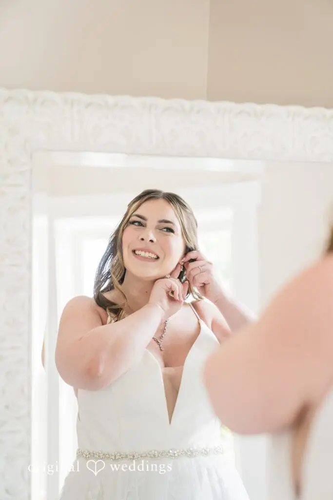 Raspberry Plain Manor Wedding // Megan & Zachary -