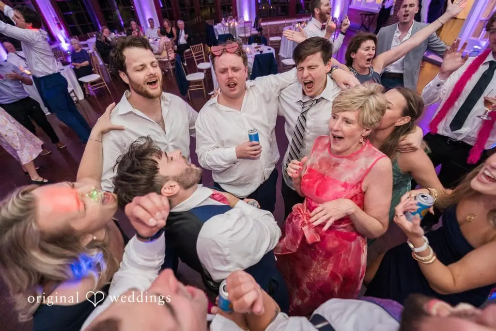 Raspberry Plain Manor Wedding // Megan & Zachary -