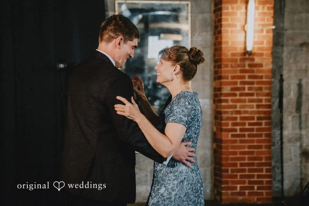 Robert Hall Wedding // Isabella & Grant -