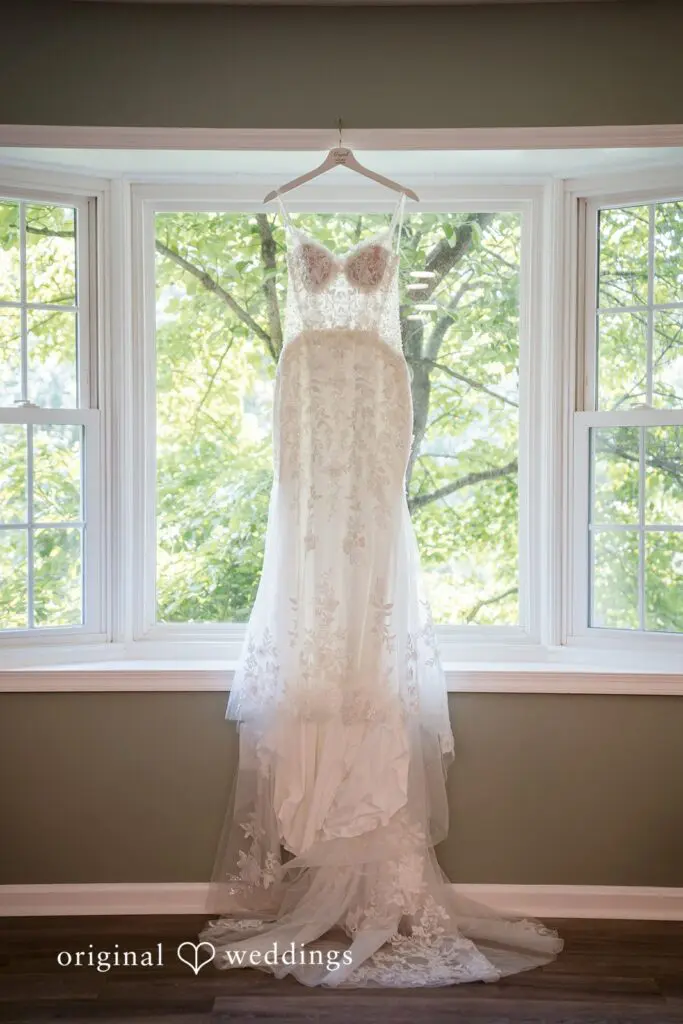 Saint Timothy Catholic Church Wedding // Abigail & Isaiah -