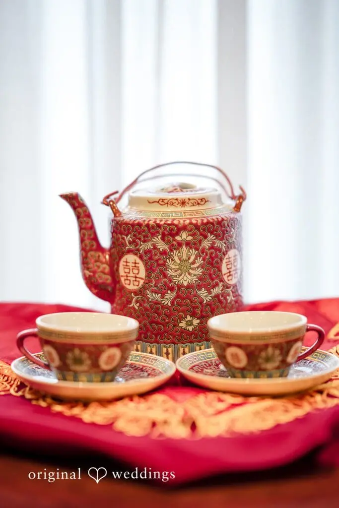 Sheraton LaGuardia East Wedding // XuanMai & Milton -