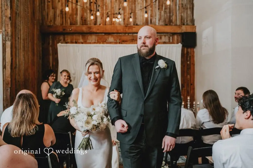 Sole Repair Shop Wedding // Clara & Connor -