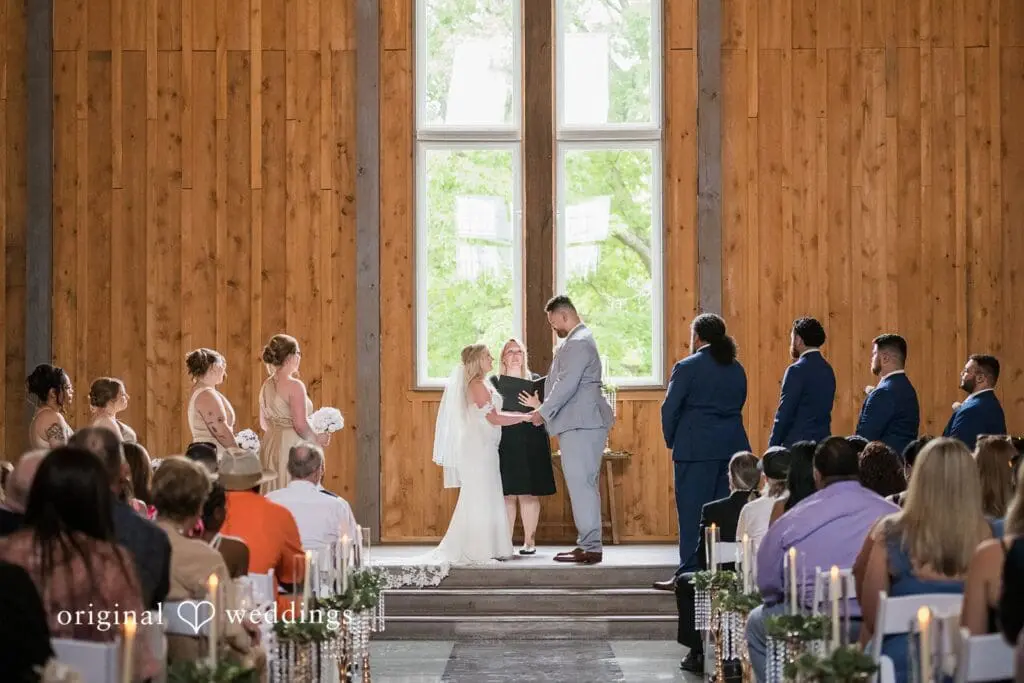 The Prickel Barn Wedding // Zoë & Junior -