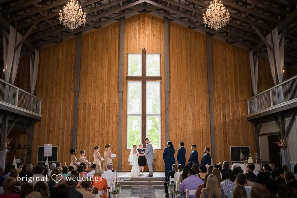 The Prickel Barn Wedding // Zoë & Junior -