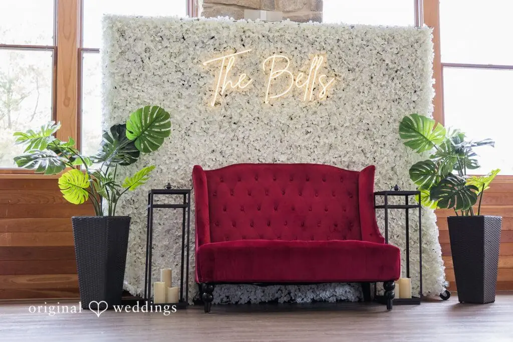 Valley of the Eagles Wedding // Kailey & Riley -