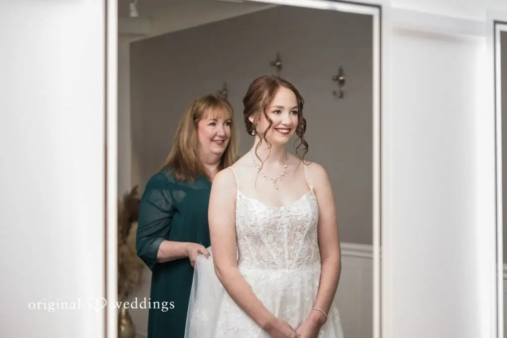 Valley of the Eagles Wedding // Kailey & Riley -