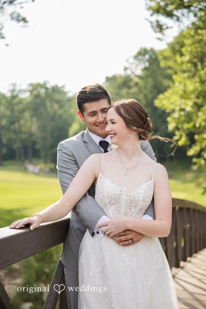 Valley of the Eagles Wedding // Kailey & Riley -