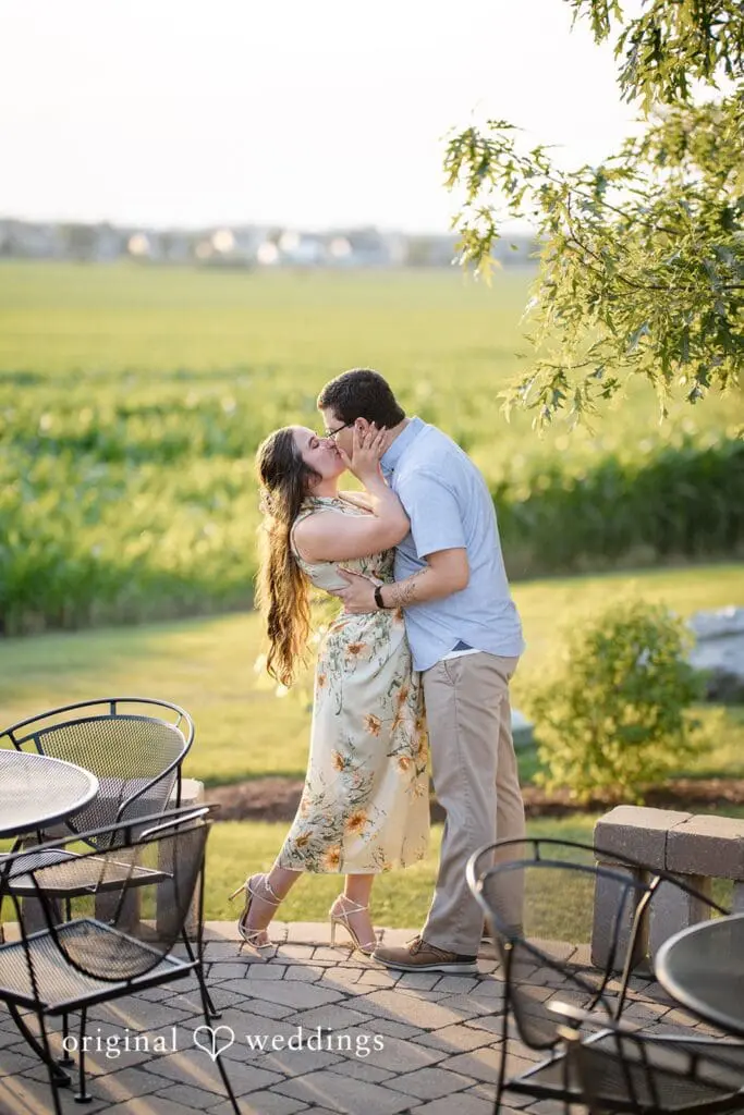 BEST Places for Engagement Photos in Chicago -
