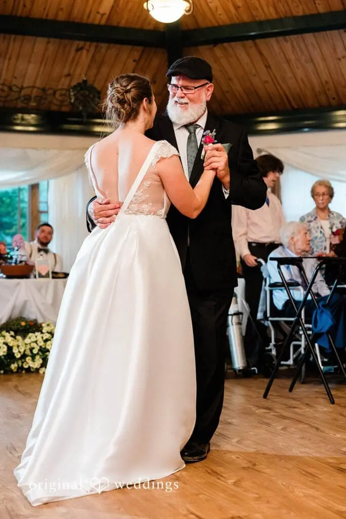 Wickham Park Wedding // Corey & Stacey -