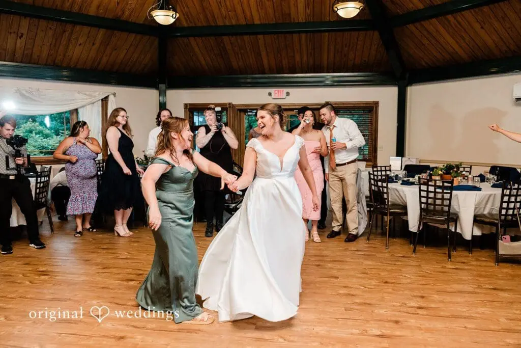 Wickham Park Wedding // Corey & Stacey -