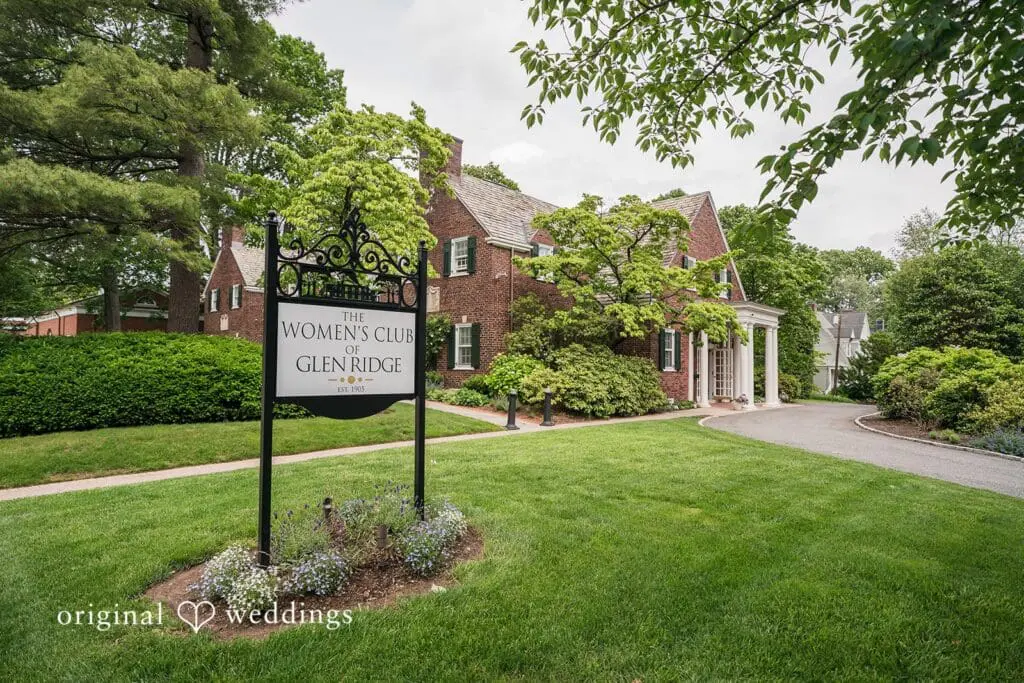 Women's Club Glen Ridge Wedding // Julia & Thiago -