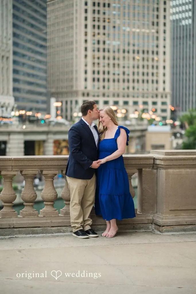 BEST Places for Engagement Photos in Chicago -