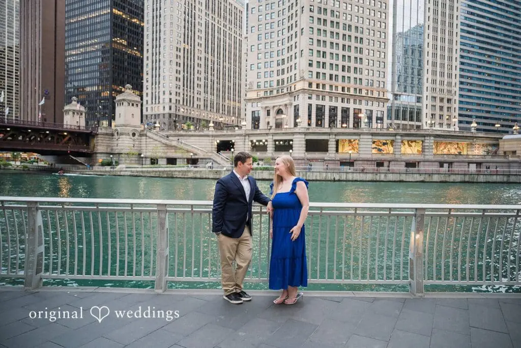 BEST Places for Engagement Photos in Chicago -
