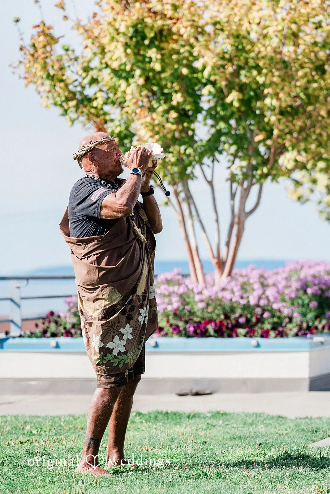 Edmonds Library Wedding // Alexandra & Gabriel -